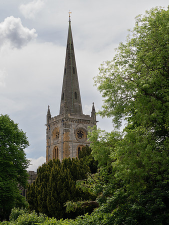 Holy Trinity Church by Pat Dexter