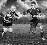Hand off © Dick Prior - HC