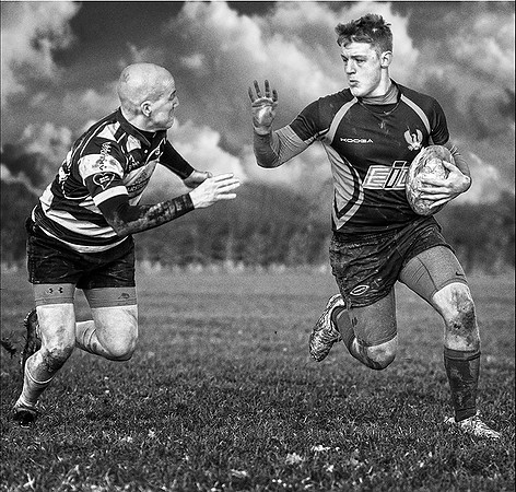 Hand off © Dick Prior - HC