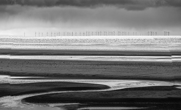 Stormy Power © Peter Harris - HC