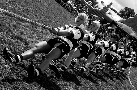 Female tug of War © Chris Roberts - C