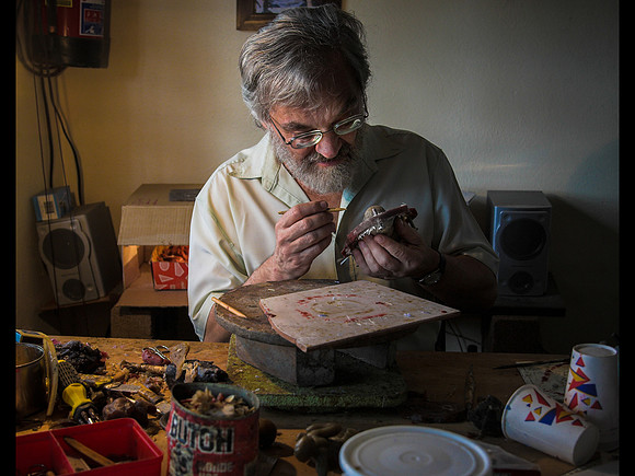The Sculptor © Paul Tomlinson - HC