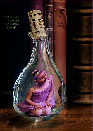 Bottled in Fairyland © Dick Prior - HC
