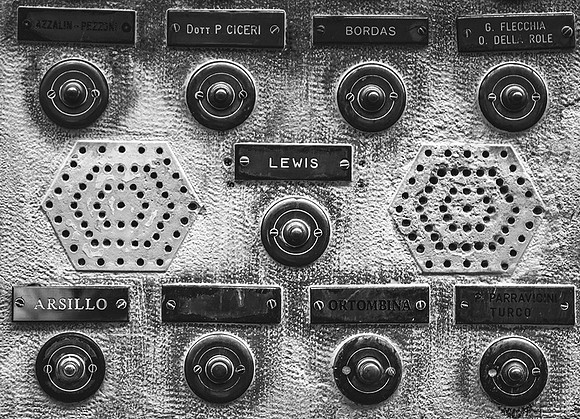Lewis-An Englishman Abroad © Brian Cole 1st =
