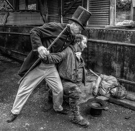 Keep away © John Harding - HC