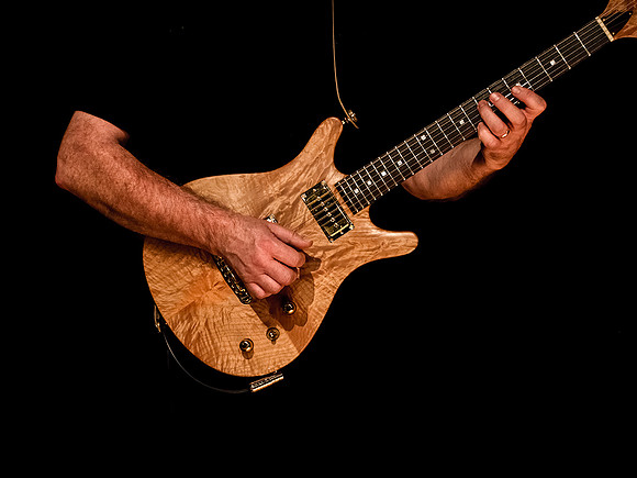 Guitarist © Brian Cole - 1st.