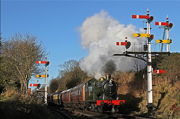 Approaching the Signals © Malcolm Ranieri - 9
