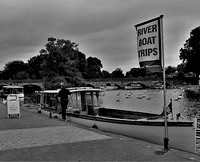 05 Waiting for Customers, on the day after Covid-19  Lockdown restrictions were eased, July 2020 © Mike Dain