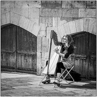 04 Busking © Michael Robertson Smith