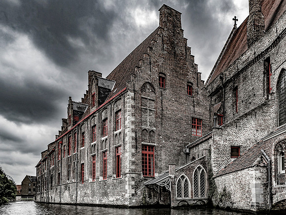 Brugge Warehouse © Ken Bound - HC