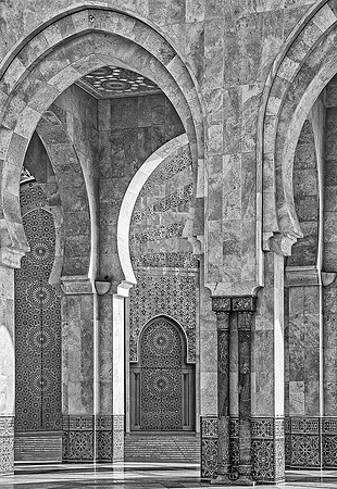 02 Arches Mono © Phil Welch