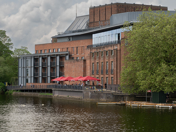 The RST from Tramway Bridge by Pat Dexter