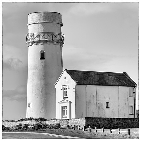 02 Old Lighthouse © Dick Prior