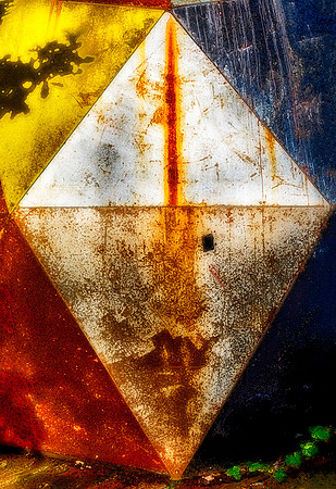 4 Abstract © Dick Prior